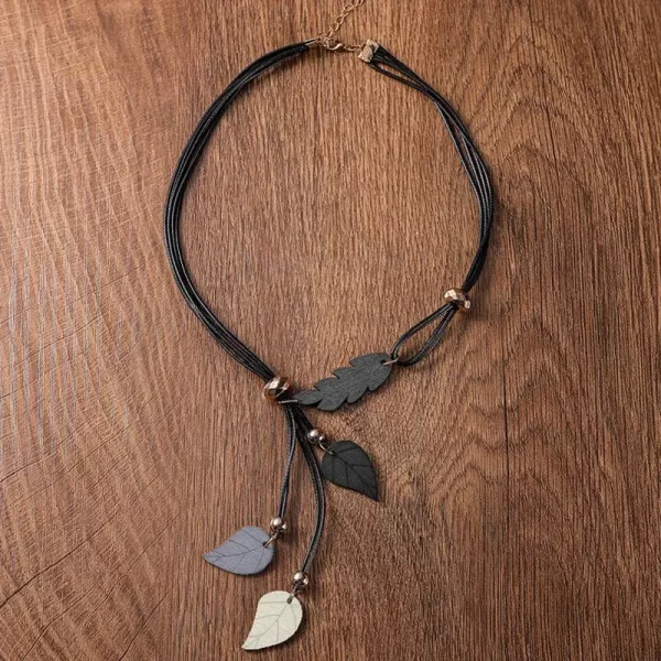 Collar con colgantes de hojas de madera étnica bohemia, collar llamativo Retro hecho a mano Vintage para mujer, joyería de moda para uso diario - AliExpress 36 - Image 4